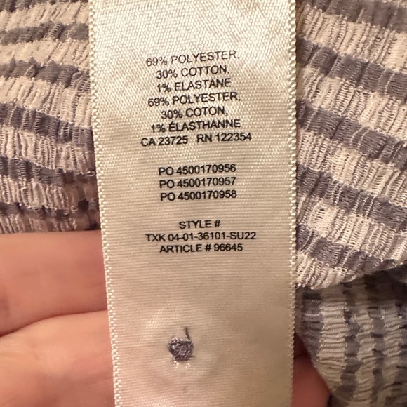 Wilfred Cropped Check Button Front Short Sleeve Shirt Top XS Gray Plaid NWT - Picture 14 of 14